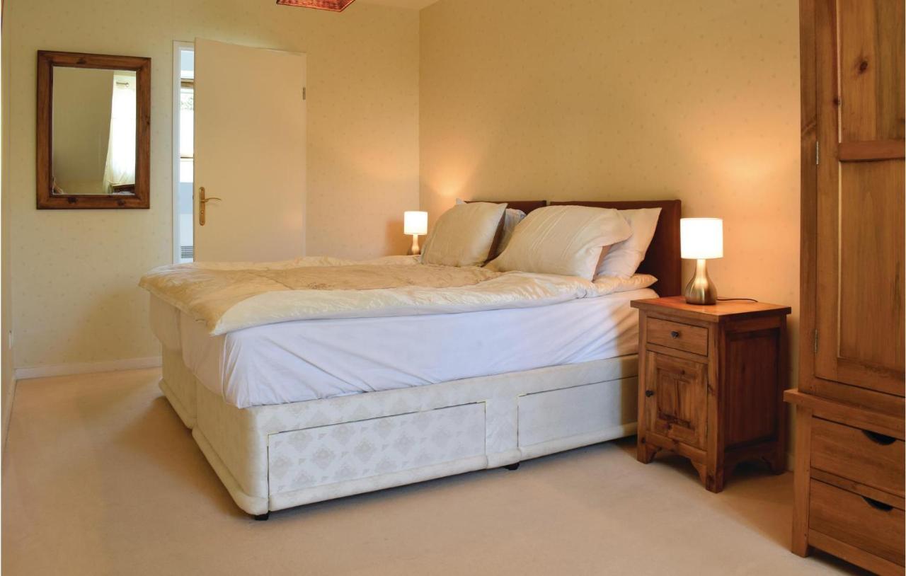 4 Bedroom Cozy Home In Port-En-Bessin-Huppain מראה חיצוני תמונה